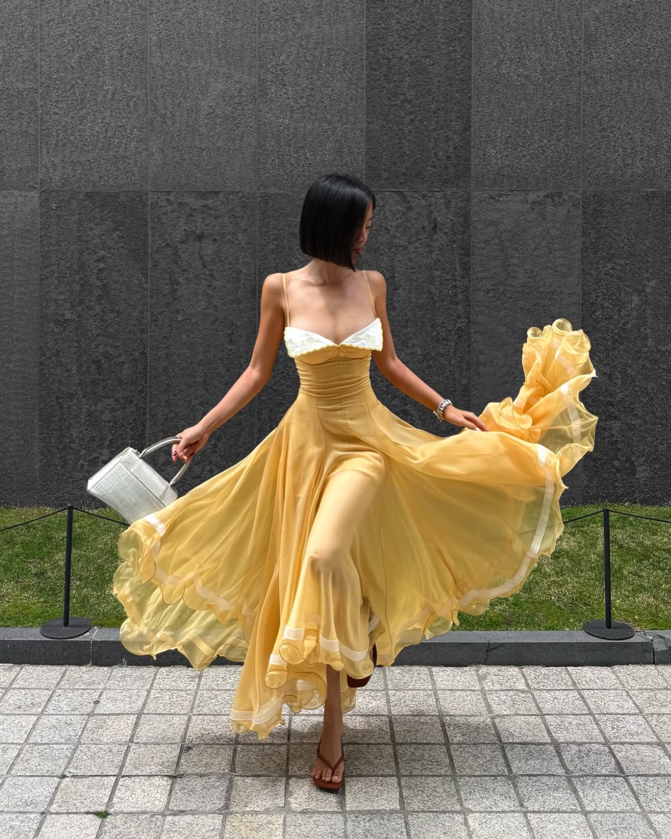 Local brand Việt liên tục được quốc tế xướng tên, thiết kế váy “đúng kiểu trong mơ của mọi cô gái”