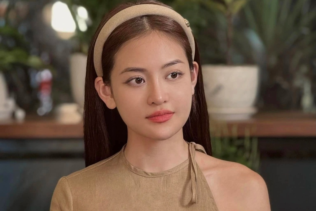 Nữ diễn viên Việt bị ví như quái vật vì khác người, giờ là viên ngọc quý đẹp sang ai nhìn cũng mê