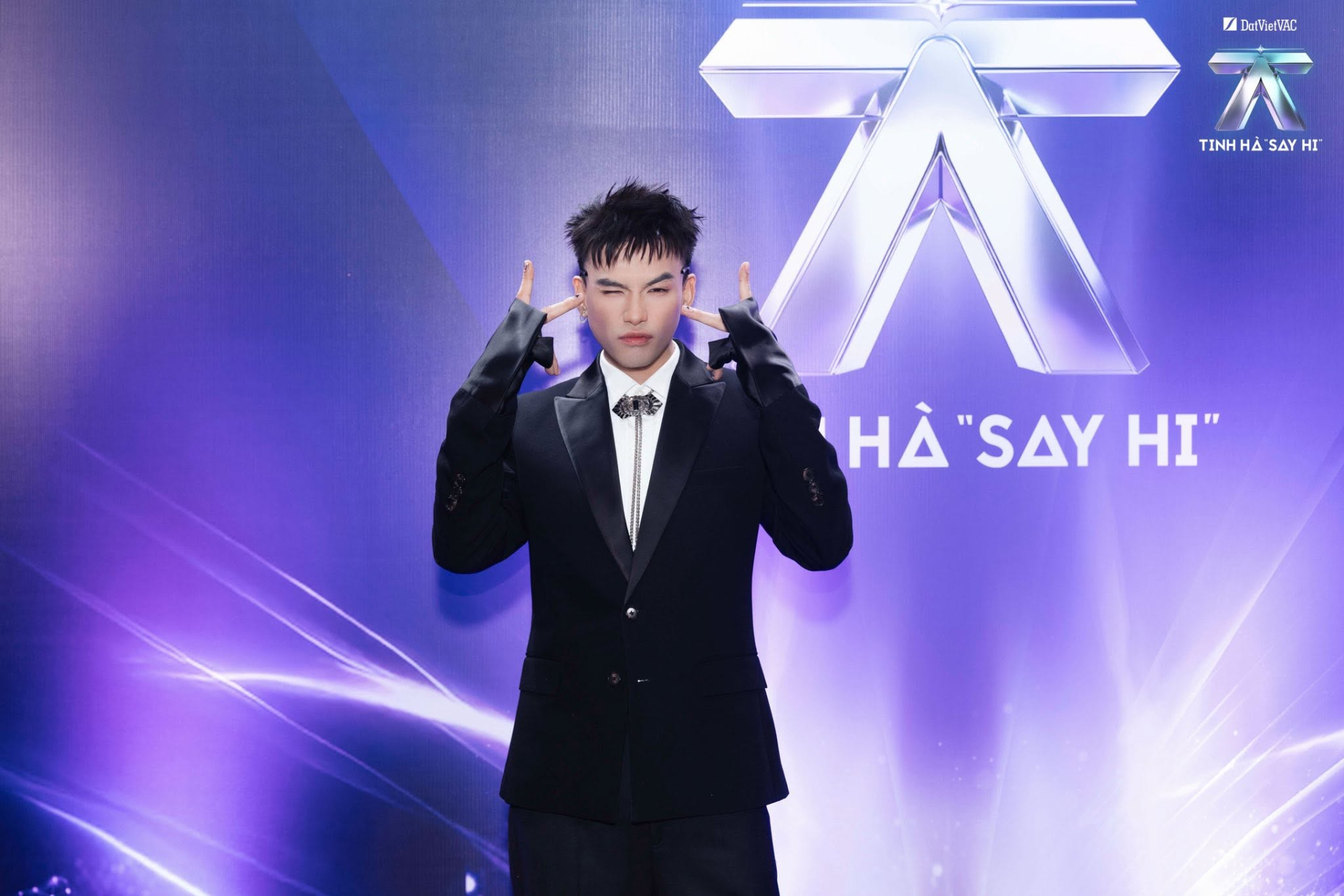 Thể Thiên đang được nhiều sự quan tâm của khán giả khi tham gia Tinh Hà Say Hi