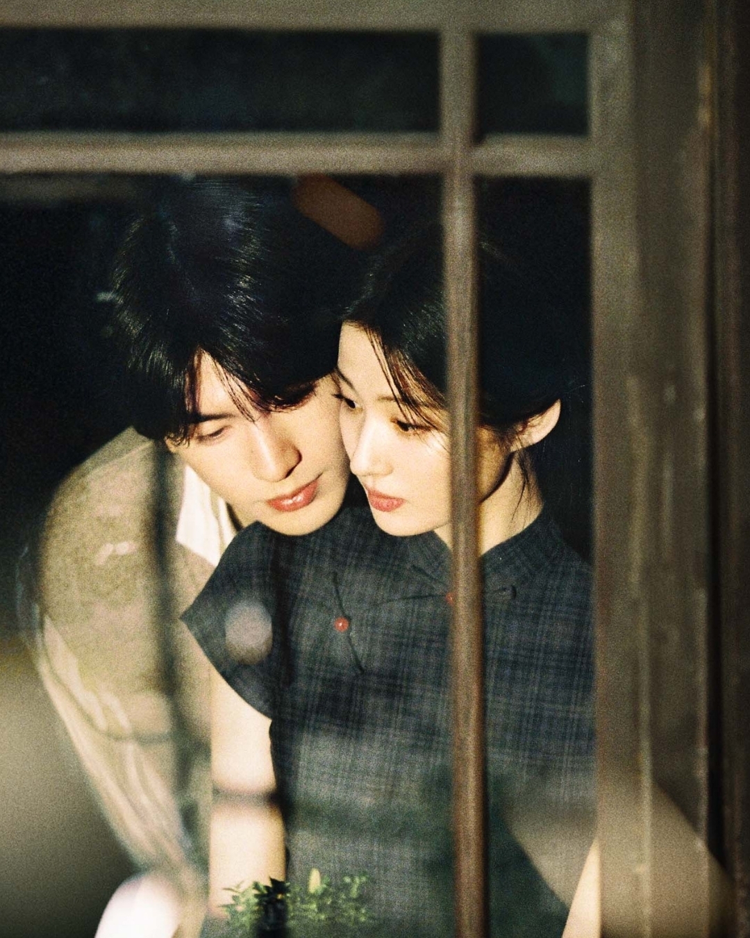 Phim mới của Trương Lăng Hách vừa chiếu đã chấn động MXH: Drama căng đét ngay mở màn, xem giây nào choáng giây đó