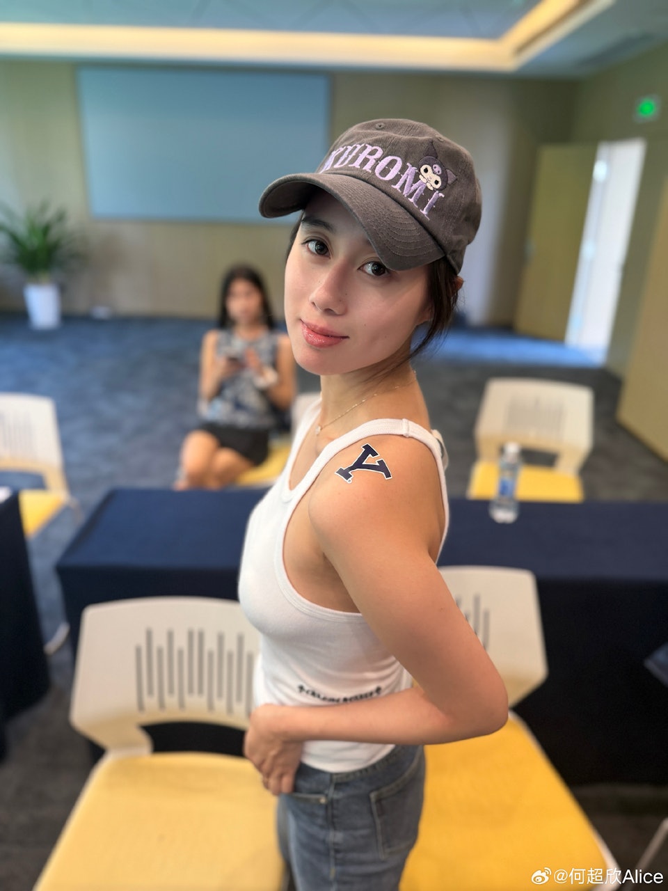 Một số hình ảnh dạo này của Hà Siêu Hân.