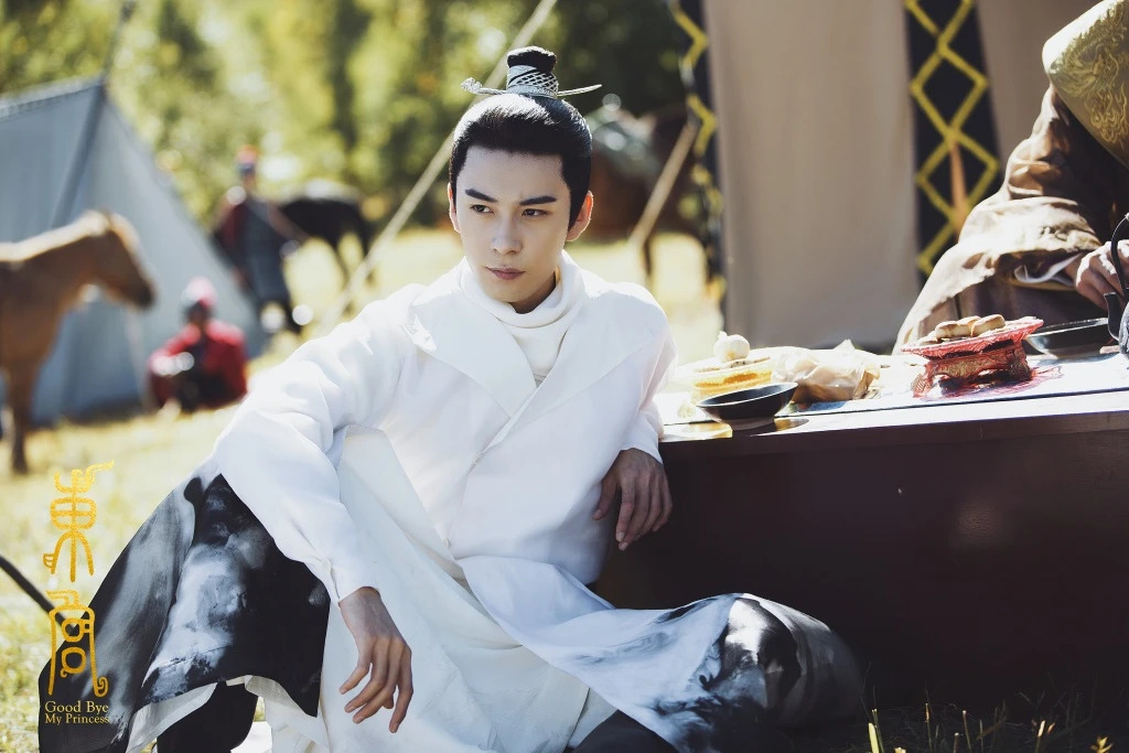 Không ai cứu nổi thái tử đẹp nhất showbiz: 2 tháng có 3 phim đều flop, hào quang lụi tàn quá nhanh