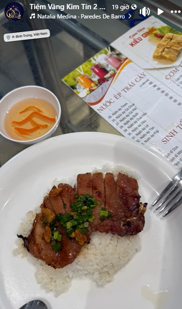 Thông báo đóng cửa để “nghỉ hè” bị nghi ngờ, tiệm vàng Cần Thơ đăng liên tục story ở biển, núi Bà Đen chứng minh “liêm”