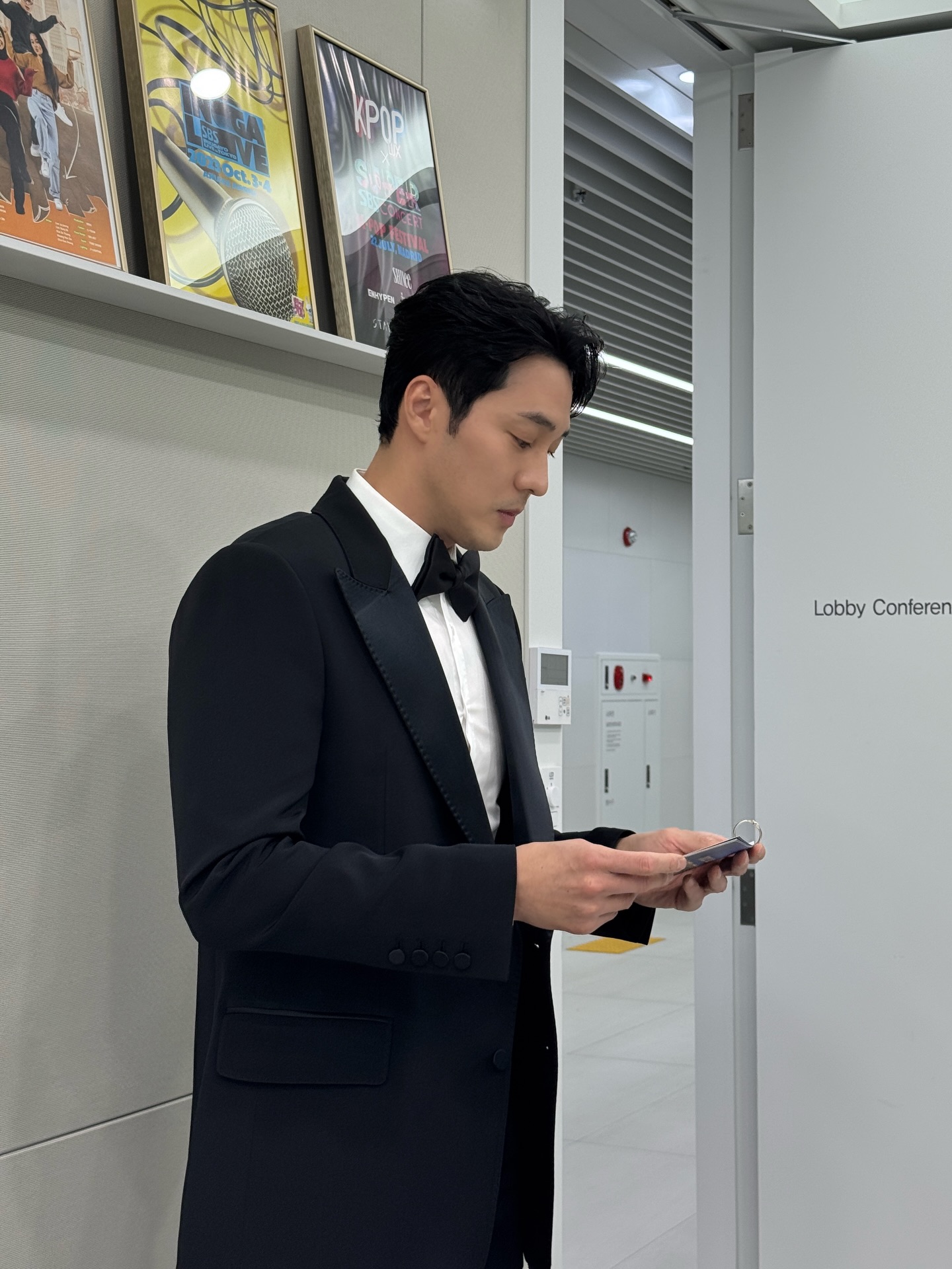 Không phải cứ muốn ngầu là ngầu được: So Ji Sub nói đúng điều đàn ông trưởng thành đều hiểu