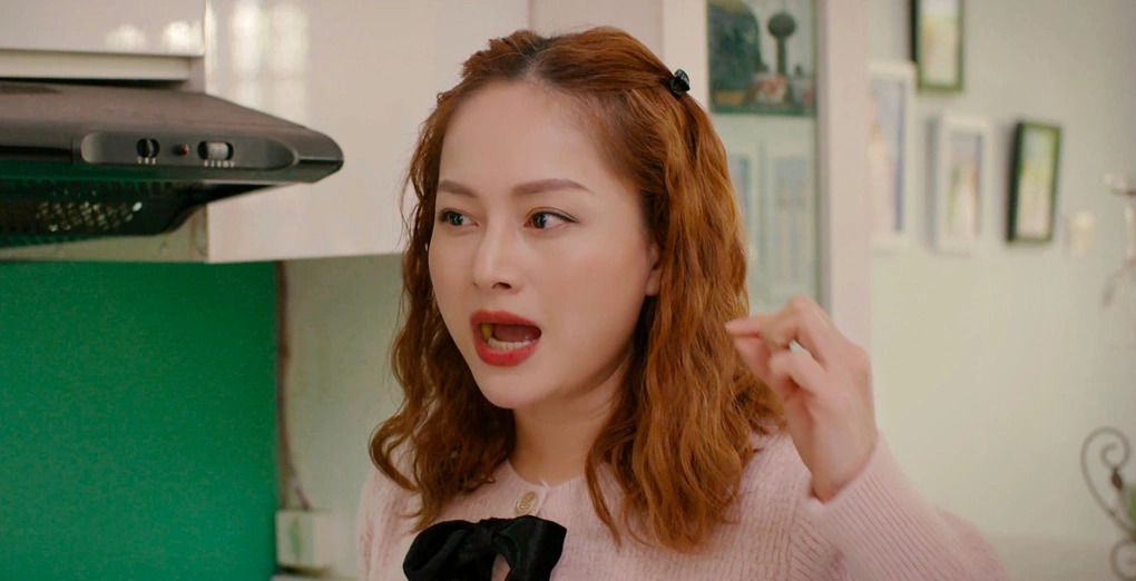 Mỹ nhân khiến Trấn Thành phải quỳ gối xin lỗi vì diễn đỉnh: Đã khùng thì không ai cản nổi, tài năng chạm đỉnh Vbiz