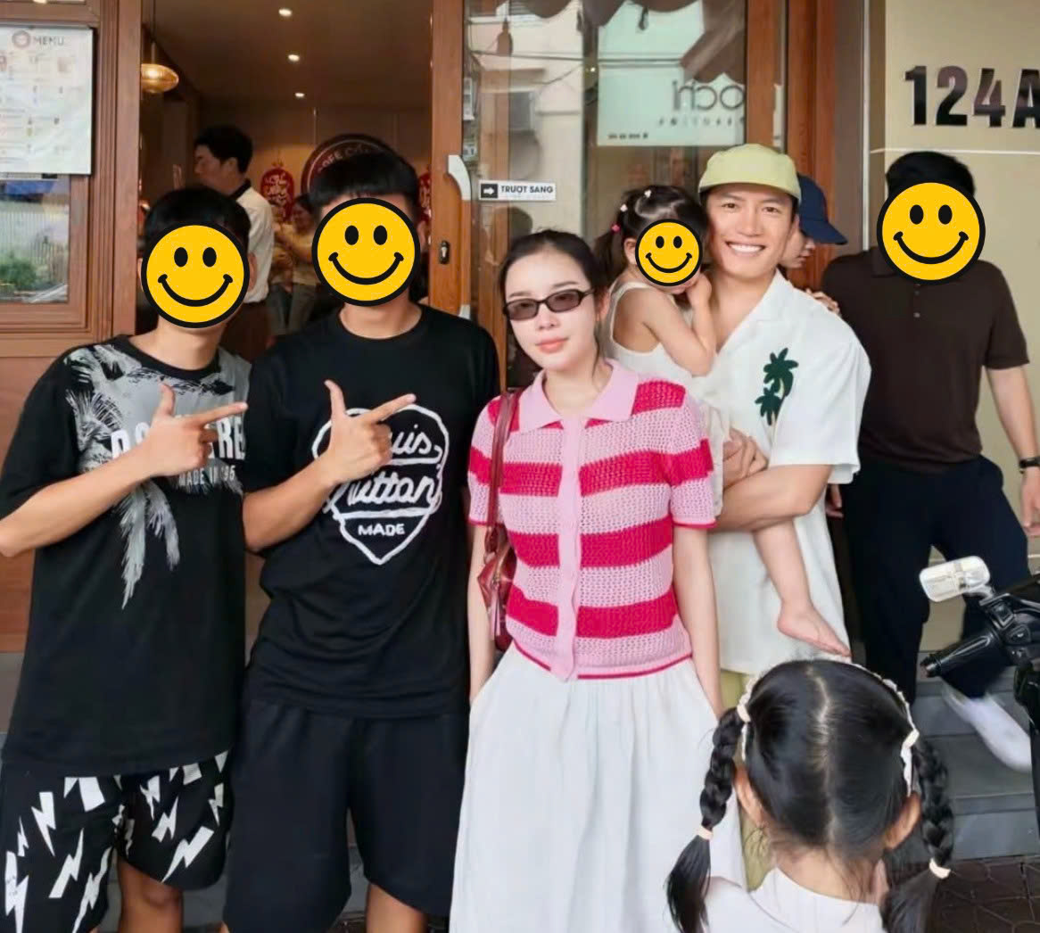 Suốt thời gian qua, cả hai không ít lần bị soi hint hẹn hò. Ảnh: Tổng hợp