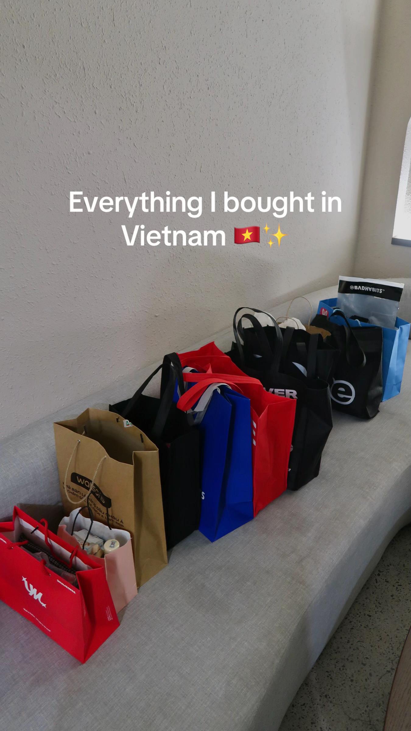 Thời tới kh&ocirc;ng cản kịp: Trend "shopping haul" đưa Việt Nam th&agrave;nh "tọa độ phải gh&eacute;", kh&aacute;ch quốc tế đi 1 lần l&agrave; muốn h&ograve;a tan lu&ocirc;n- Ảnh 5.