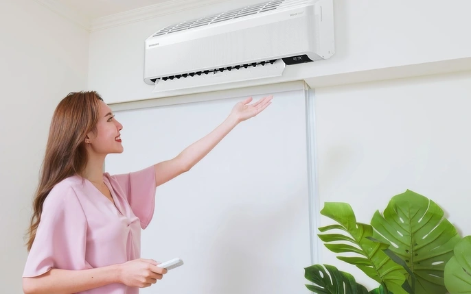 Suốt đêm bật điều hòa 26°C + bật quạt có tốt không?
