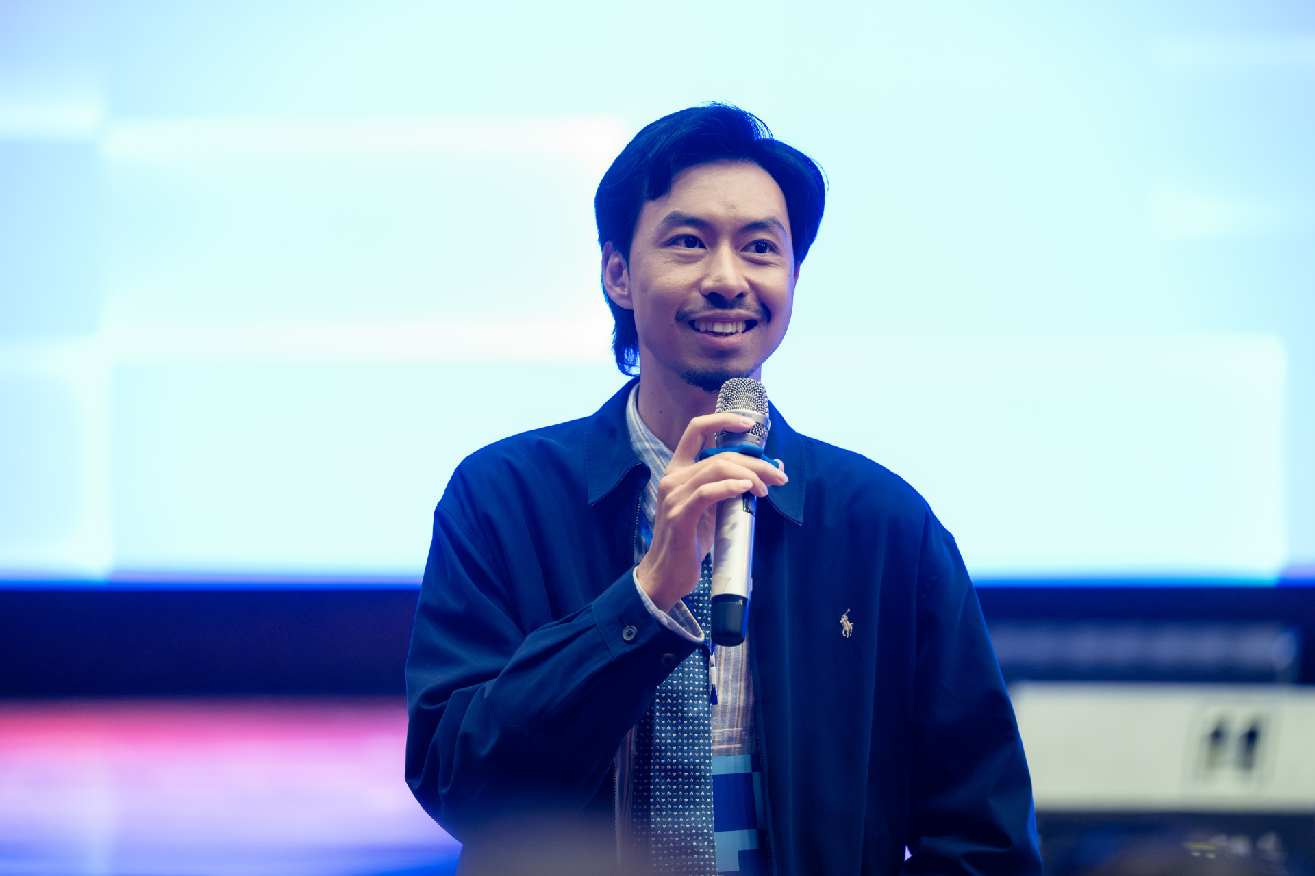 Chương trình có sự tham gia của nhiều chuyên gia, diễn giả và người nổi tiếng, có sức ảnh hưởng trên không gian mạng (Ảnh: Như Hoàn)