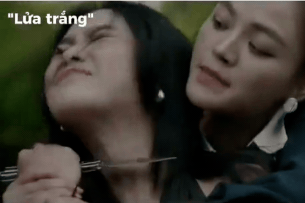 Việt Nam có duy nhất một mỹ nhân chỉ nói 9 chữ mà viral suốt 8 năm, nhan sắc lẫn thực lực đều out trình