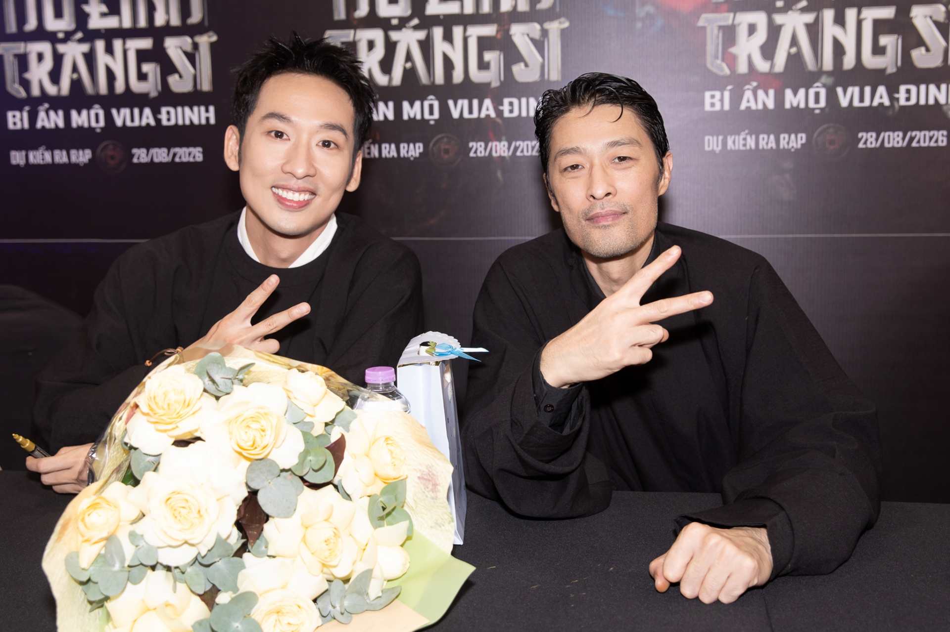 Johnny Trí Nguyễn và Tuấn Trần