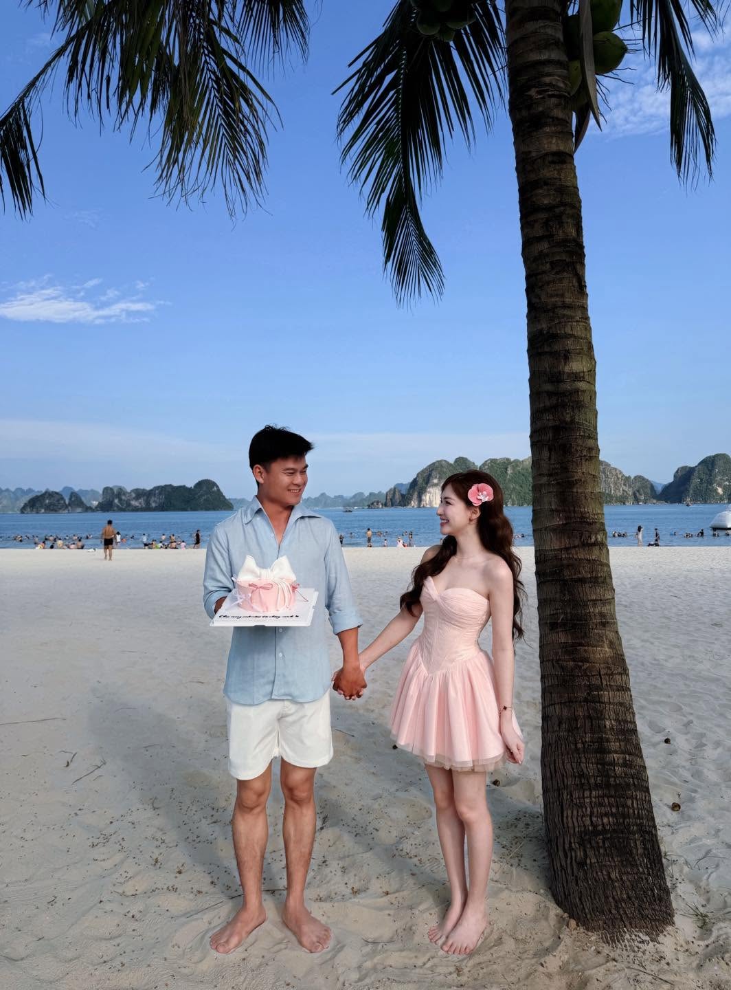 Đời sống cá nhân và hình ảnh gần gũi giúp Hòa Minzy tiếp tục được công chúng quan tâm.