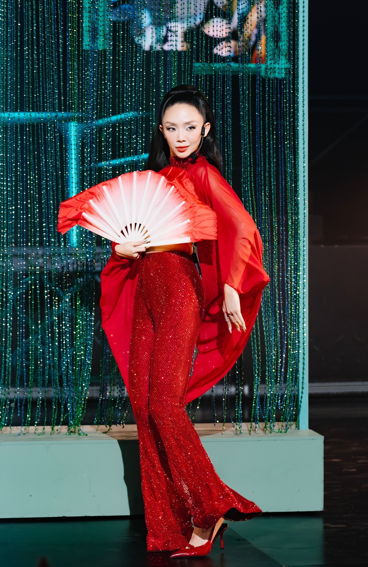 Nữ diễn viên Việt bị chê là “thảm hoạ diễn xuất” giữa họp báo phim, thừa nhận ghét cả ekip bây giờ ra sao?