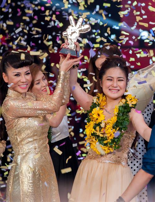 Mối quan hệ của Hương Tràm và Thu Minh bắt đầu từ Giọng Hát Việt 2012 (ảnh: FB)