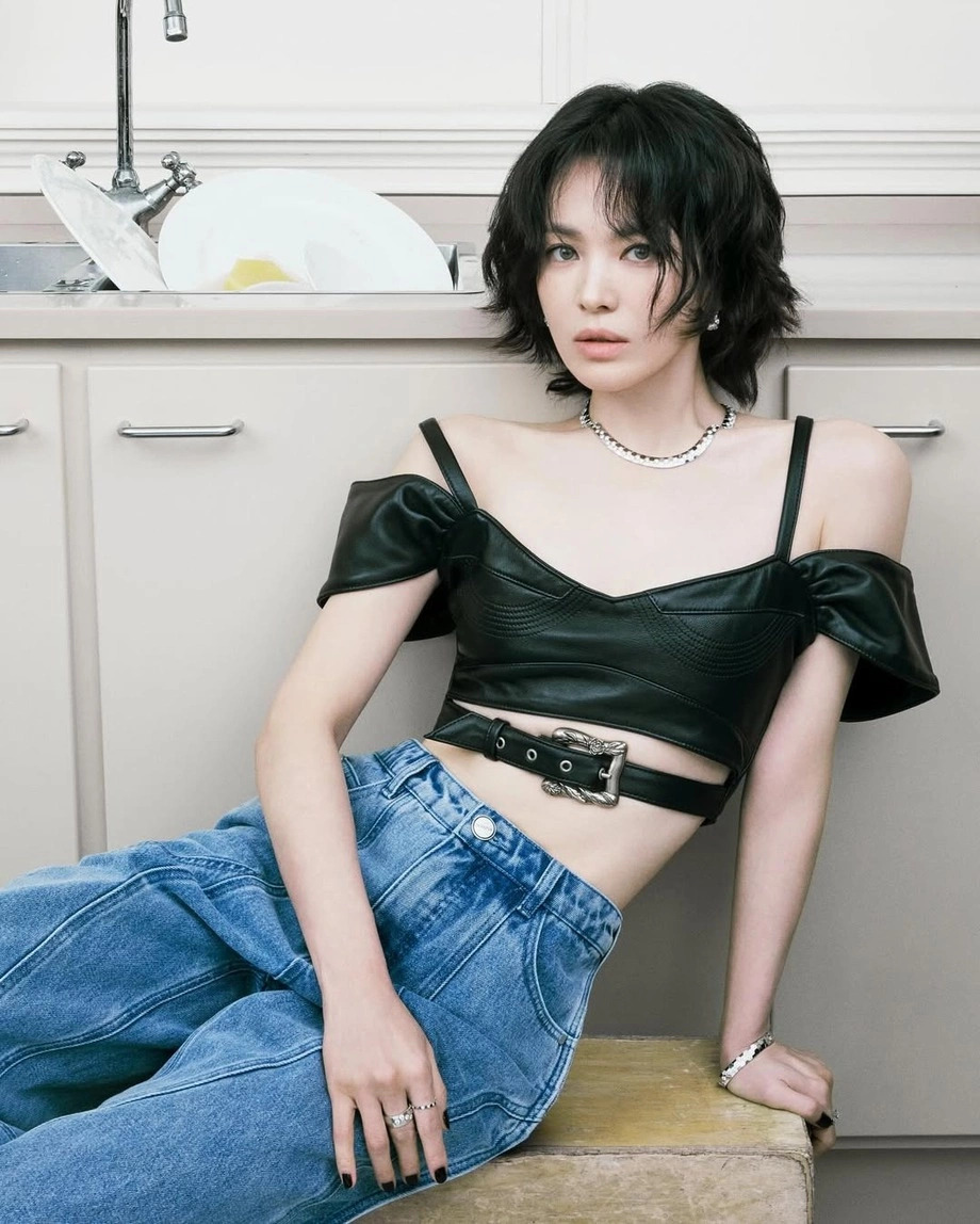 10 nữ diễn viên giàu nhất Hàn Quốc 2026: Song Hye Kyo có 1500 tỷ cũng chỉ xếp thứ 3, hạng 1 thắng đời tuyệt đối