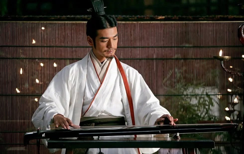 Kim Thành Vũ đảm nhận vai Gia Cát Lượng trong bom tấn Đại Chiến Xích Bích (2008).