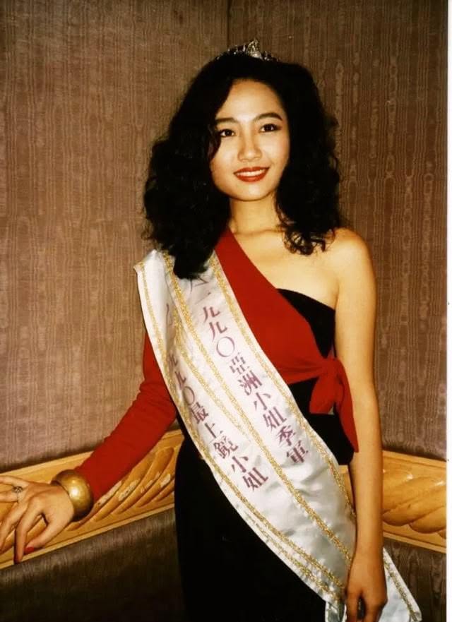 Dương Ngọc Mai lên ngôi Á hậu 2 trong cuộc thi Hoa hậu châu Á 1990 (Ảnh: 163).