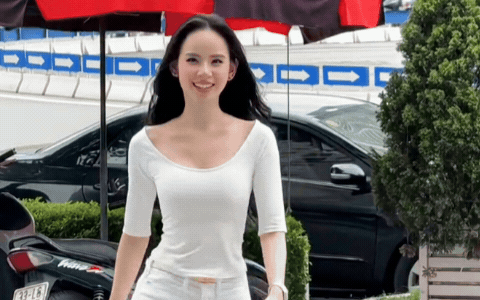Visual Hương Liên dạo này.