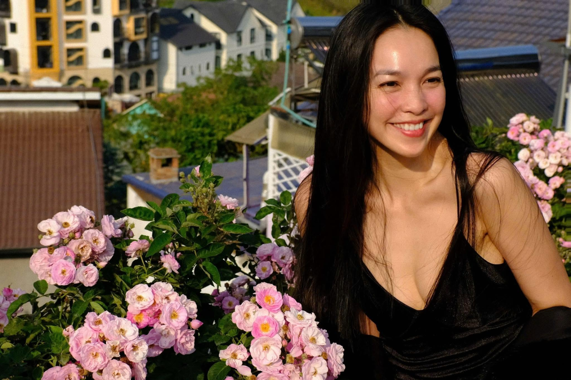 Ngoại hình không tin nổi của ca sĩ Việt có ca khúc cả nước thuộc, trẻ đẹp suốt 37 năm không có dấu hiệu già đi
