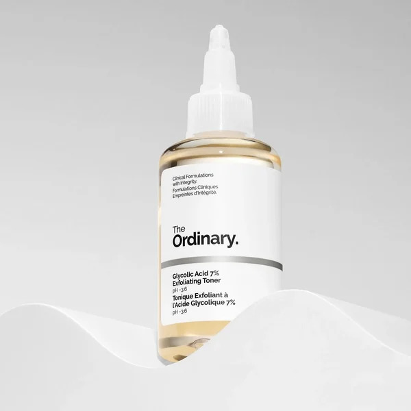 Axit Glycolic thông thường 7% tẩy da chết cho da dầu mụn.