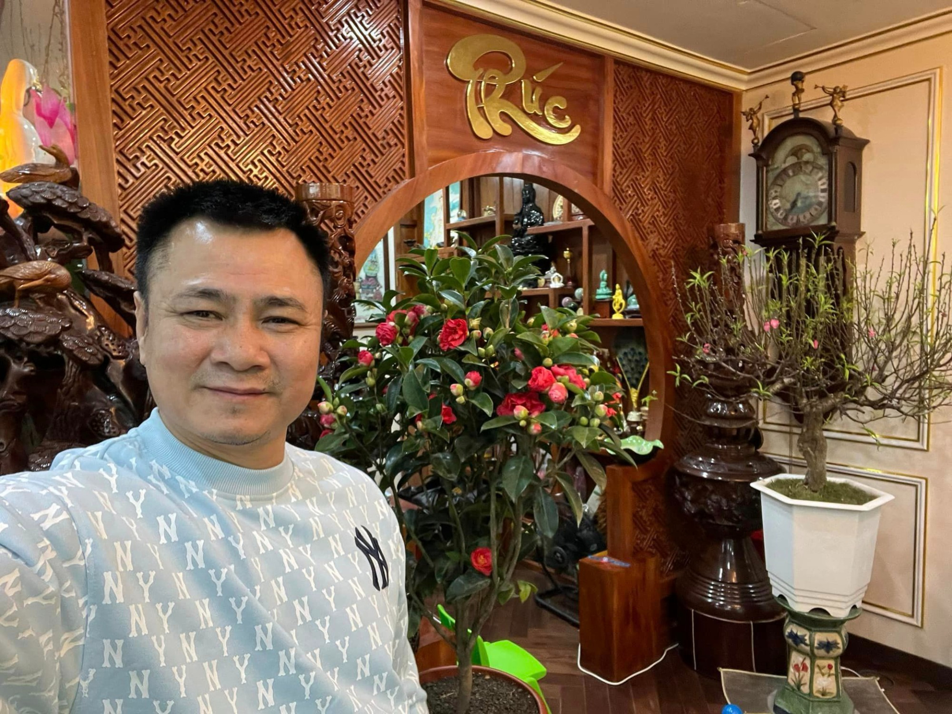 Ngôi nhà chứa đựng tâm huyết của NSND Tự Long