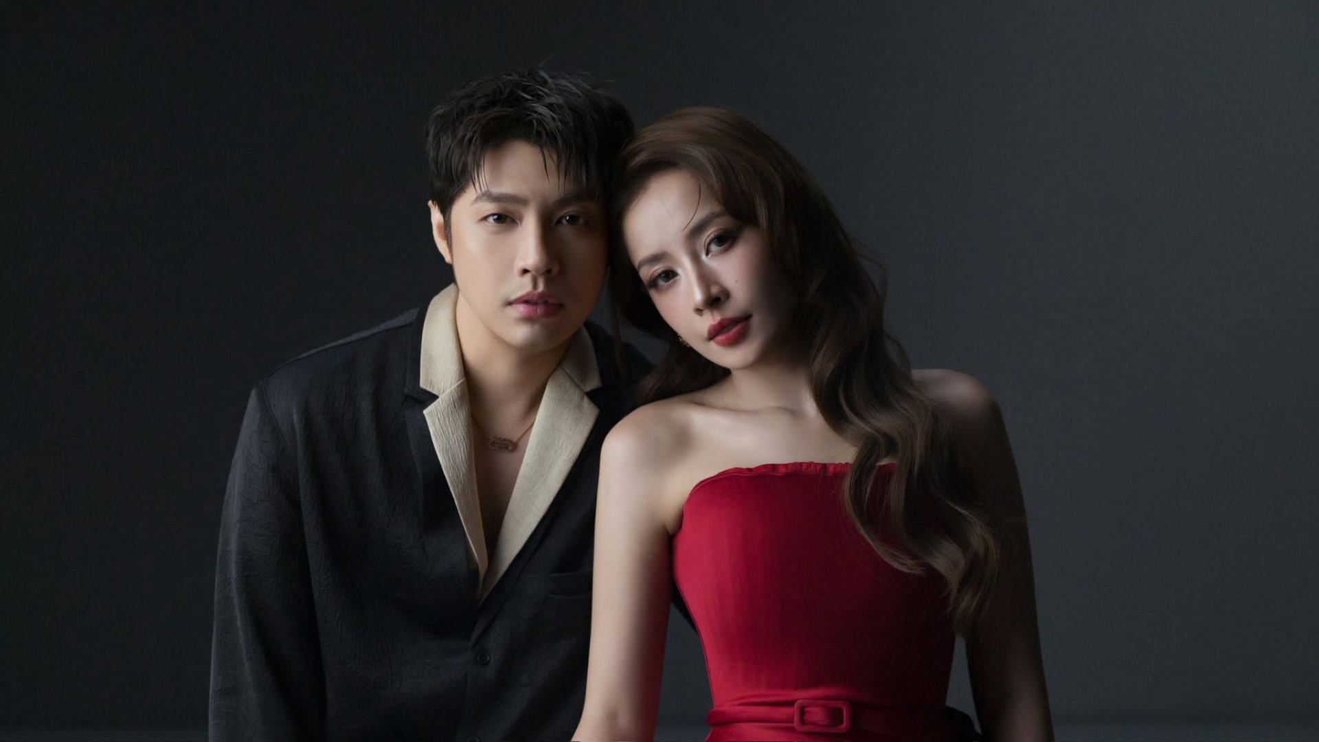 Đầu tháng 6 năm nay, Noo Phước Thịnh phát hành EP Nhấc Máy với sự tham gia của Chi Pu trong vai trò nữ chính của các MV