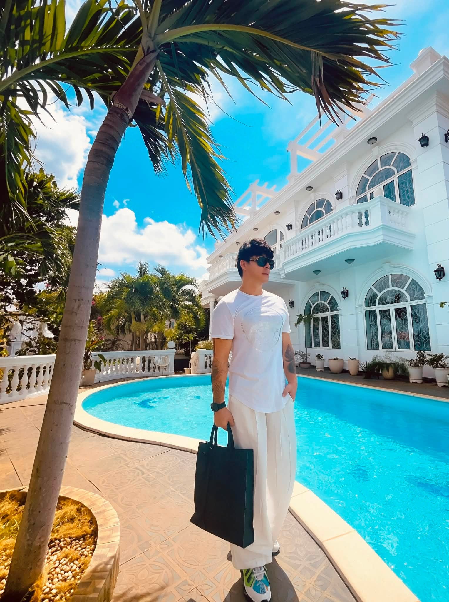 Nam nghệ sĩ Việt rao bán biệt thự 400 tỷ ở TP.HCM, view đắc địa hướng thẳng ra biển