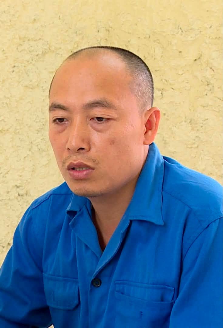 Trần Đình Tiệp (Tiktoker Vua Quạt) tại cơ quan công an. Ảnh: Bộ Cồng an