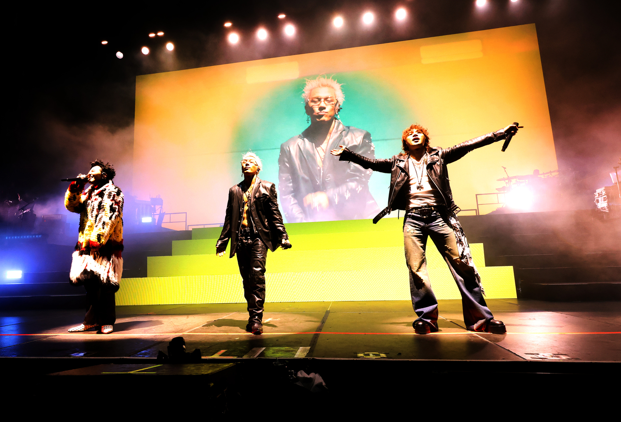 được so sánh với BIGBANG