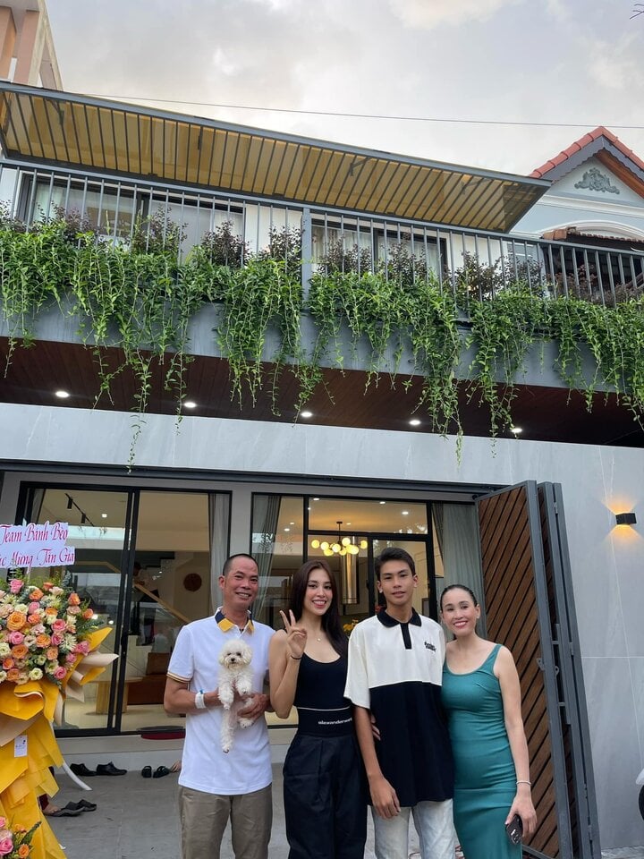 Tiểu Vy đã mua căn nhà này từ tháng 6/2023 để tặng cho bố mẹ. Ảnh: FBNV