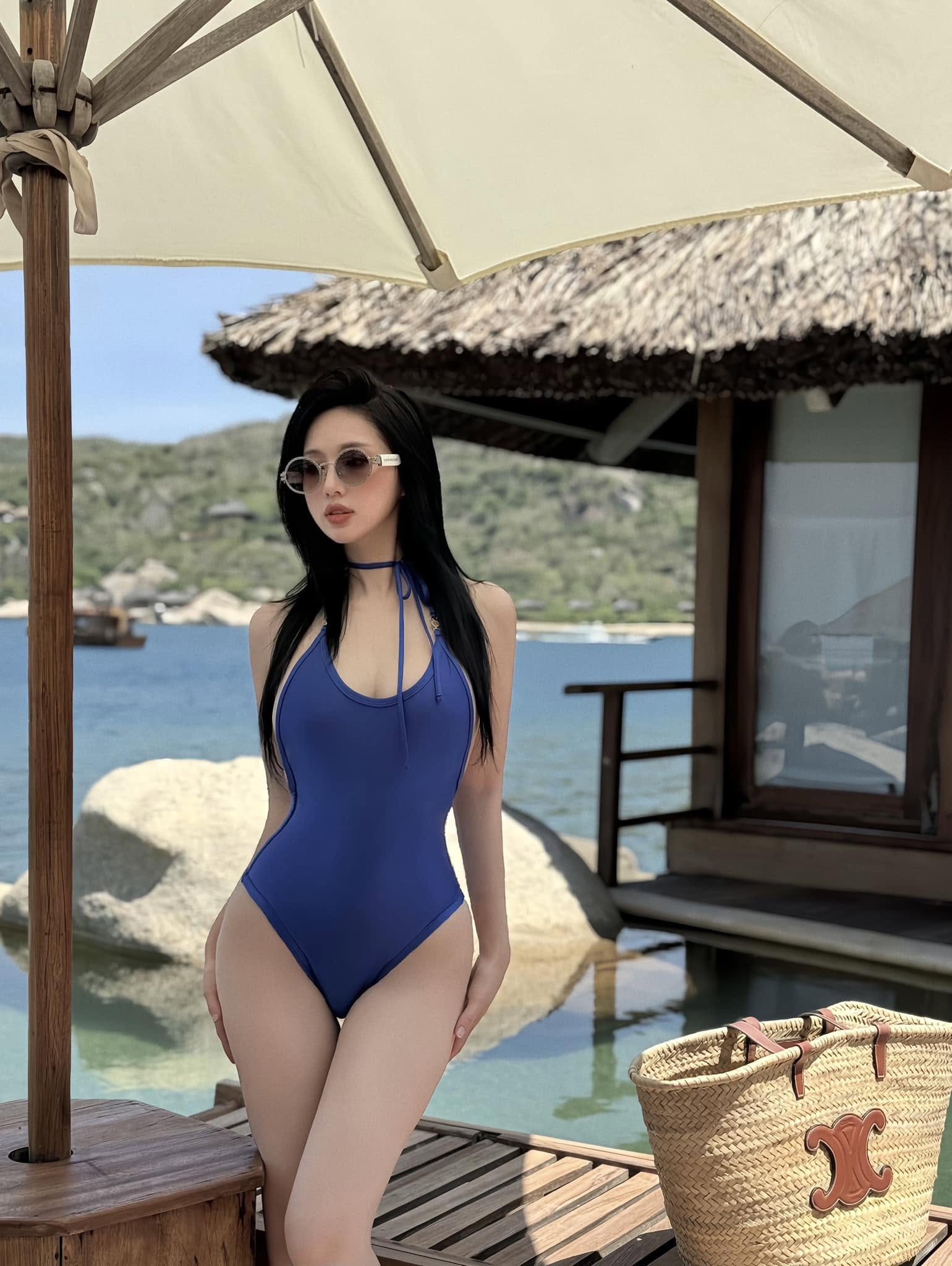 Vbiz có mẹ 2 con đẹp hơn Chi Pu, chấp hết tất cả Hoa hậu: Mỗi lần xuất hiện là một lần sốc visual