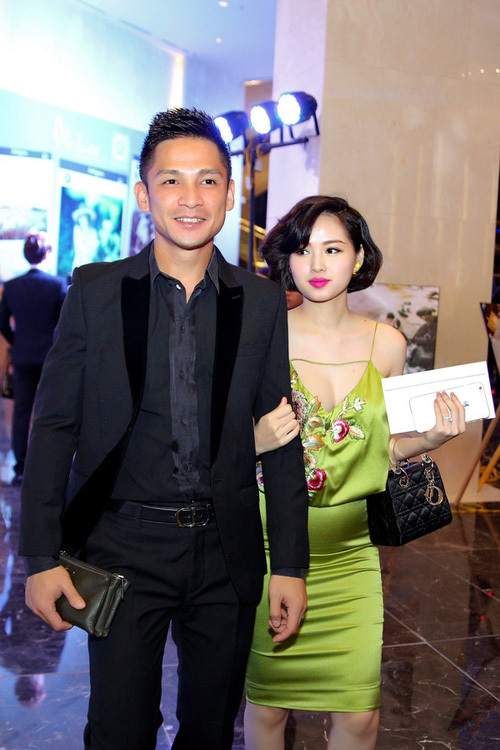 Vbiz có mẹ 2 con đẹp hơn Chi Pu, chấp hết tất cả Hoa hậu: Mỗi lần xuất hiện là một lần sốc visual