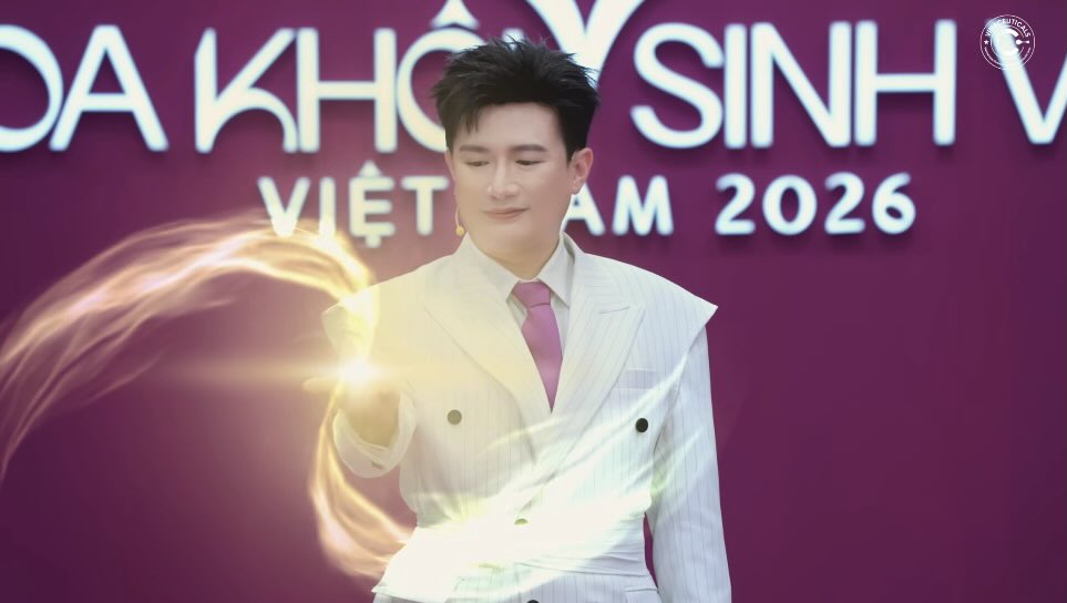 Cứ gọi là biến hóa không ngừng nghỉ.