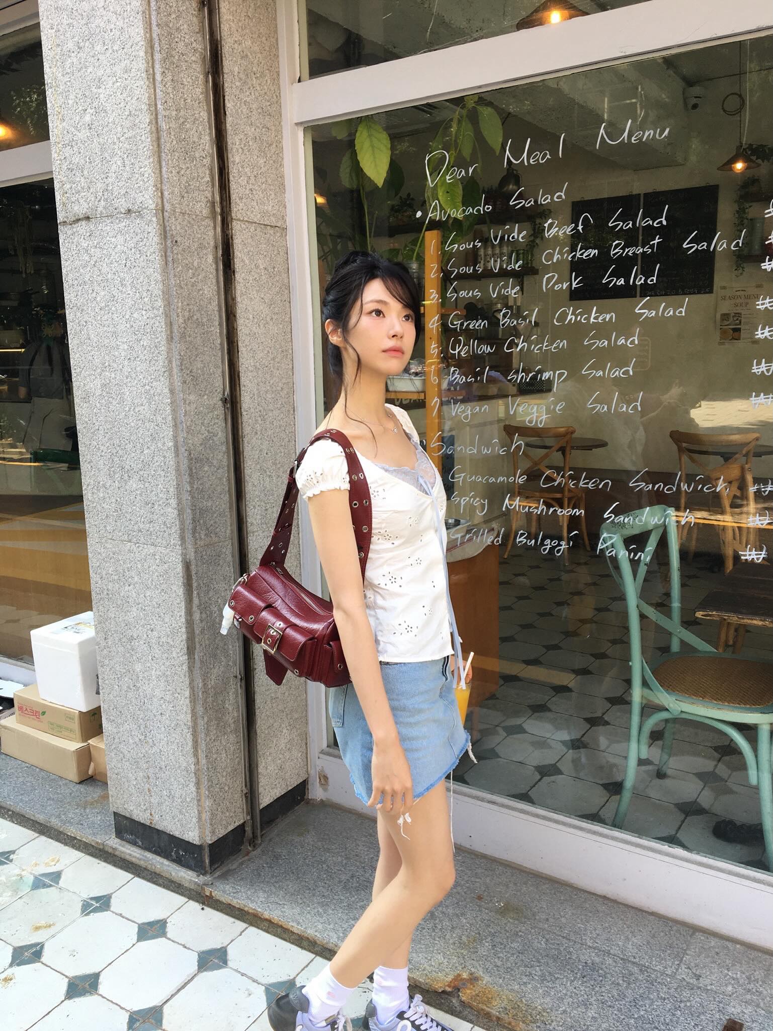 Nữ thần phim Hàn mới chiếu: Thà mất trí nhớ chứ không mất visual, tủ đồ cũng bén chẳng kém gương mặt