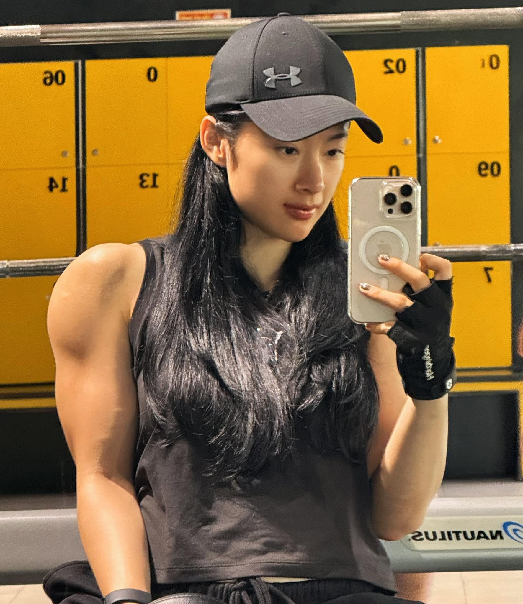 Sốc trước visual Angela Phương Trinh hiện tại