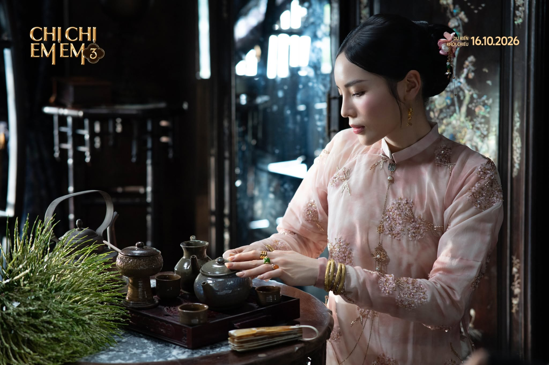 Đã tìm ra mỹ nhân cổ trang Việt sang chảnh vô đối, đến Trấn Thành cũng phải khen “cô ấy không thể đóng vai nghèo”