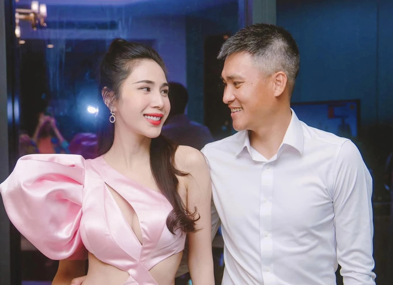 Thủy Tiên hiện đang có cuộc sống viên mãn cùng ông xã Lê Công Vinh