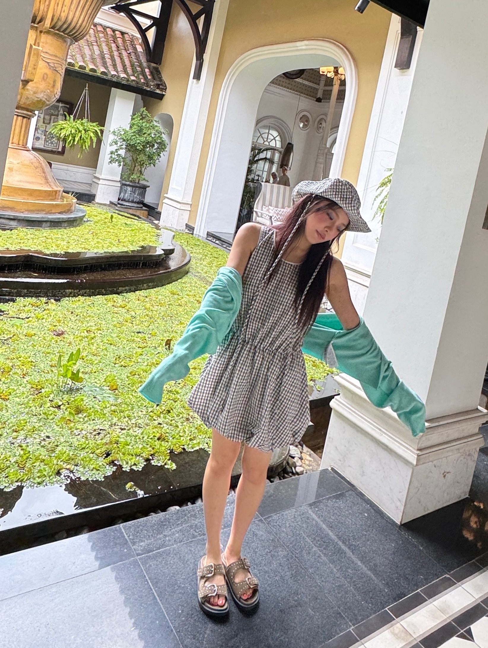 Mỹ nhân showbiz tuổi 27 bước vào “kỷ nguyên visual”: Camera dí sát vẫn thắng, mặc đẹp như một phản xạ
