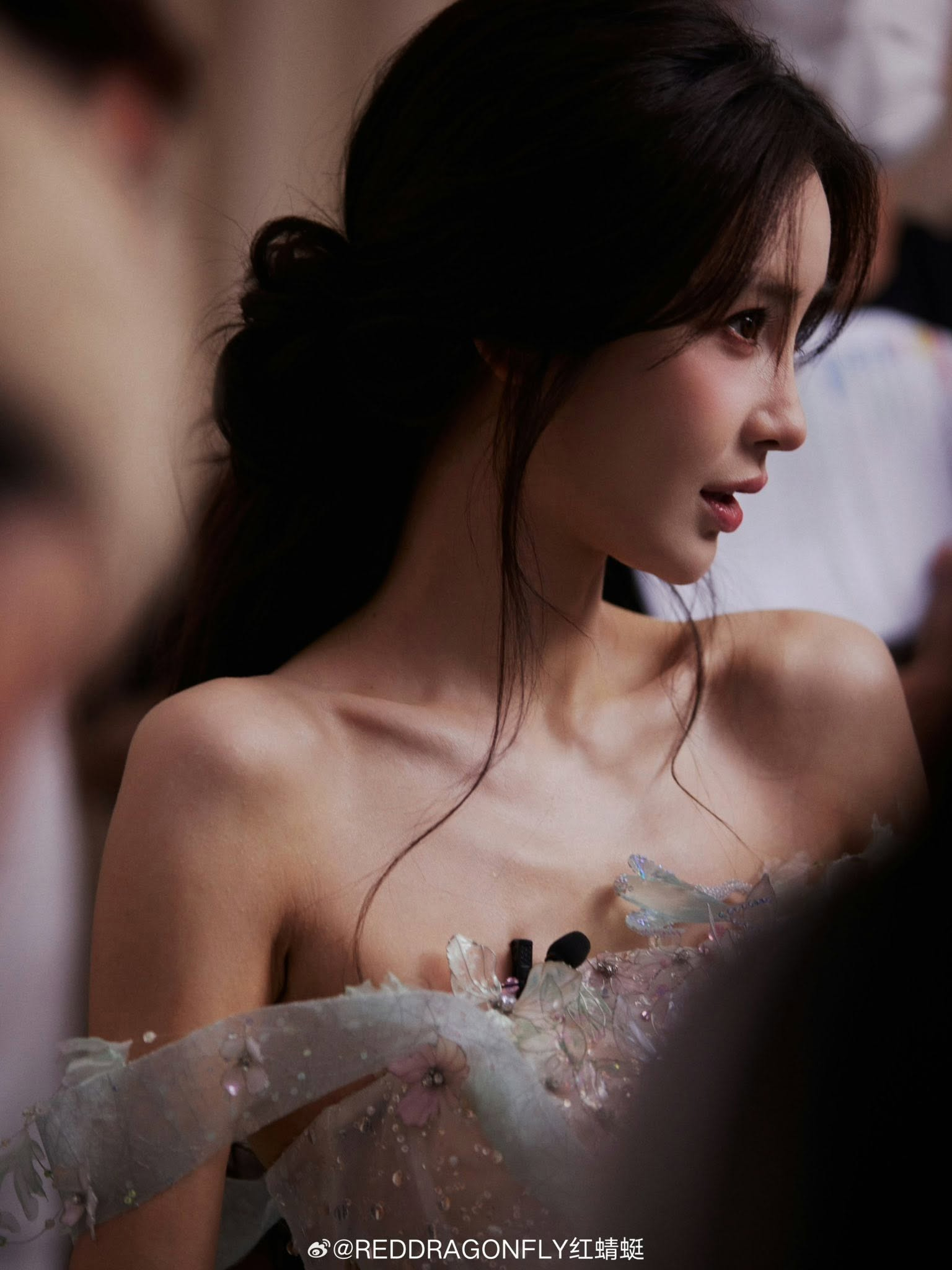 Đại mỹ nhân được cả showbiz công nhận: Đứng im cũng đẹp xuất thần, chẳng cần ăn vận cầu kỳ vẫn cực cuốn