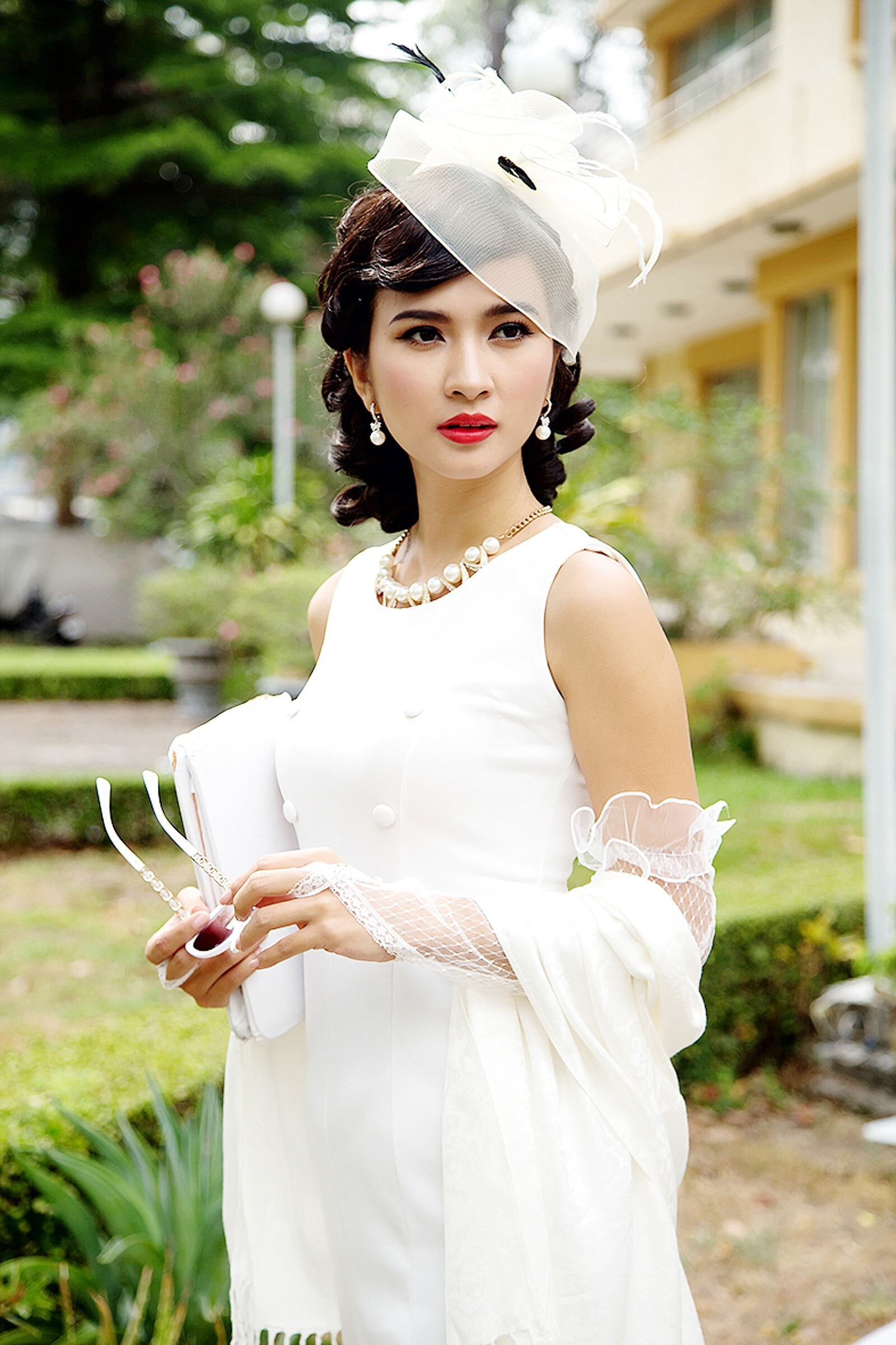 NSƯT đẹp nhất Việt Nam vừa bước lên thảm đỏ đã khiến MXH nổ tung: Visual không có đối thủ, chấp hết cam cận mặt