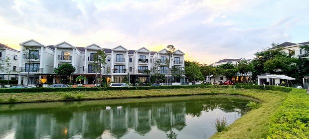 Nhà ở quê của Sơn Tùng và MONO