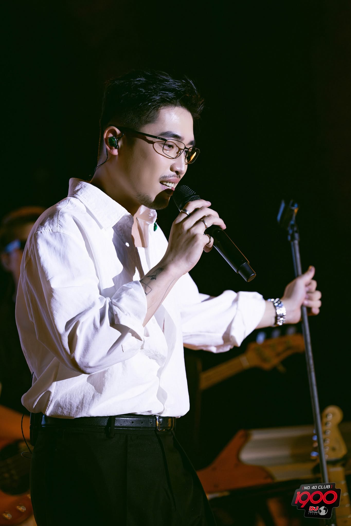 Vũ. là một trong những gương mặt nổi bật của dòng nhạc Indie Việt Nam. Ảnh: FBNV