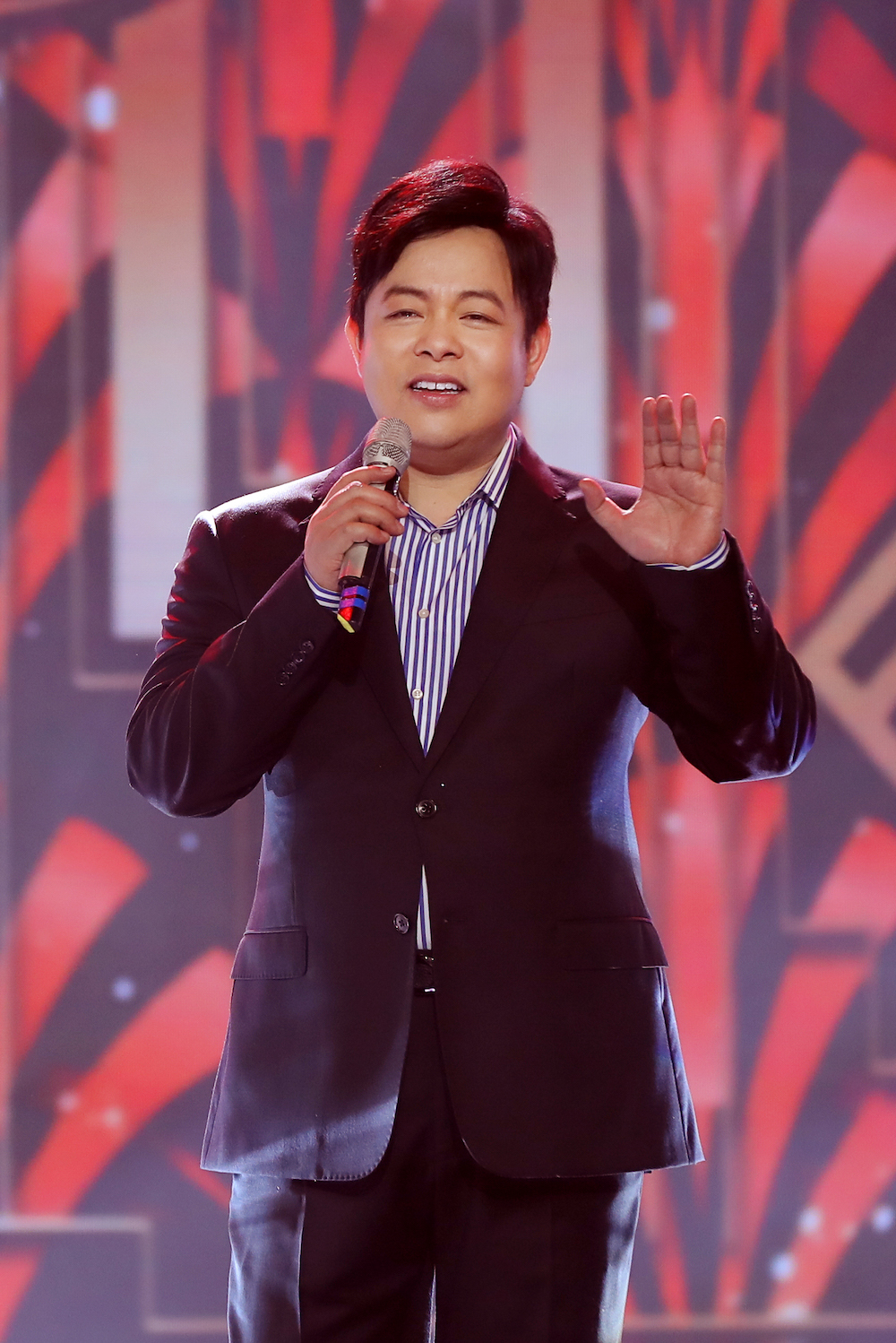 Quang Lê là một trong những giọng ca bolero được yêu thích, ghi dấu ấn với chất giọng ngọt ngào. Ảnh: FBNV
