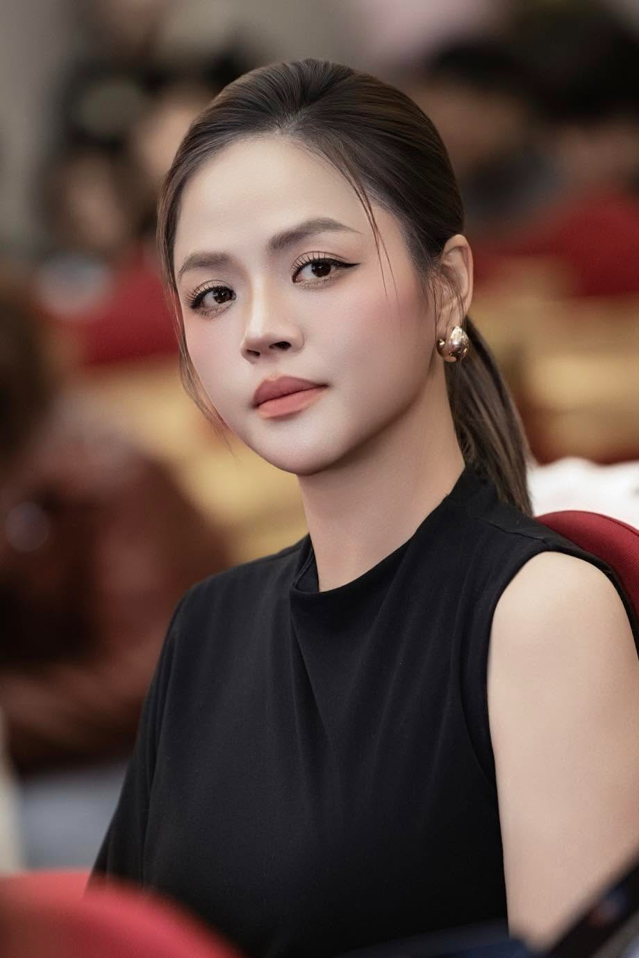 Thu Quỳnh (Ảnh: FBNV)
