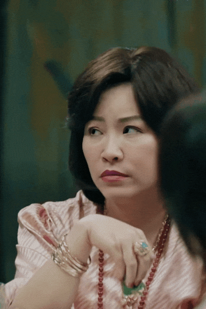 Lời hứa được mang từ phim ra ngoài đời
