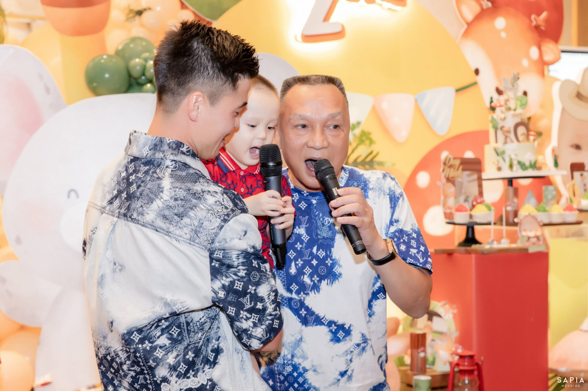 Duy Minh được nhận xét là giống ông ngoại y hệt