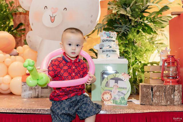 Duy Minh được bố mẹ chăm chút từ bé