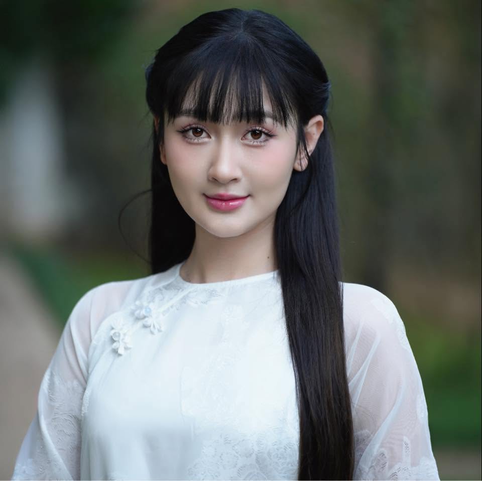 Ngọc Thuỷ cho biết từng bị một người đàn anh trong giới có hành vi động chạm cơ thể khi bản thân hoàn toàn không đồng ý. Ảnh: FBNV