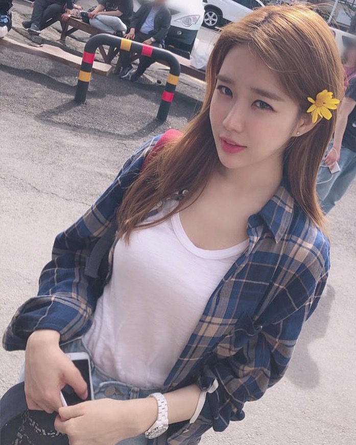 Ha Ji Won gặp đối thủ: 2 mỹ nhân U50 không thoát khỏi tuổi 30