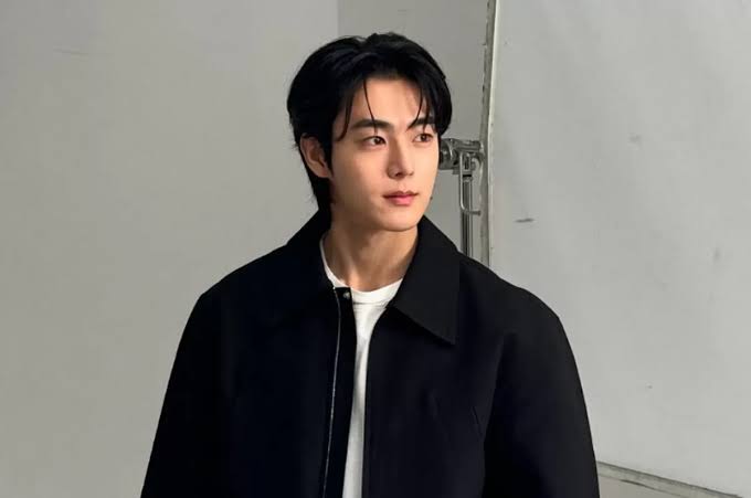 Yoo Jung Hoo